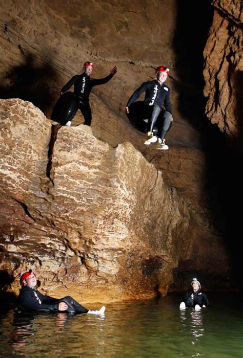 Waitomo Caves: black-water rafting – King Country places – Te Ara ...