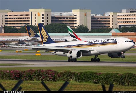 V Sts Airbus A Singapore Airlines Thomas Loh Y H