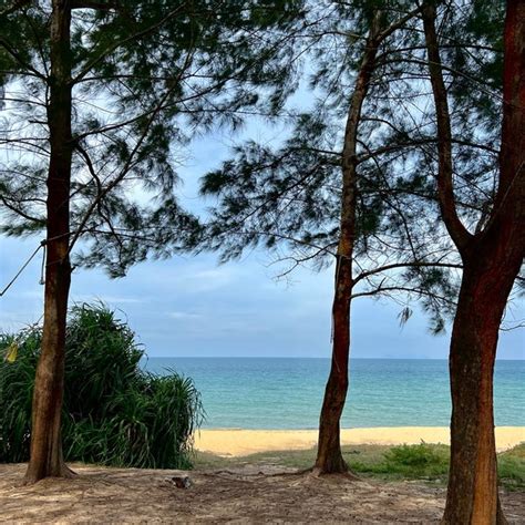 Pantai Teluk Bidara Beach In Dungun