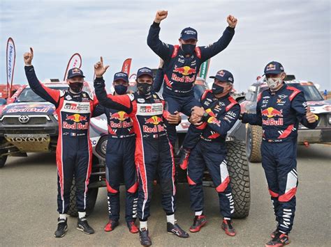 Rallye Dakar Stéphane Peterhansel de France remporte le rallye pour