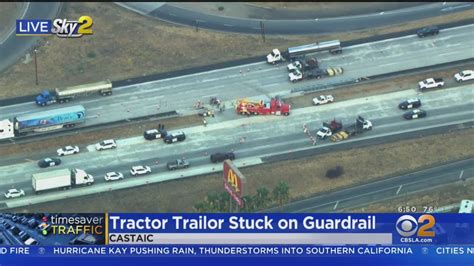 Tractor Trailer Becomes Stuck On Freeway Guardrail Youtube