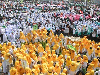 PERINGATI HARI SANTRI NASIONAL TASIKMALAYA ANTARA Foto