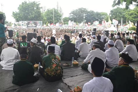 Peringatan Satu Abad Nu Pcnu Wonosobo Gelar Sholawat Bersama Habib Ali