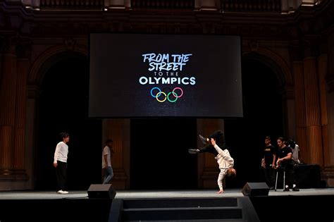 Breaking Stars As Global Sports Week Opens At Paris City Hall