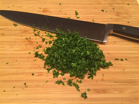 How To Cut Parsley Steelblue Kitchen