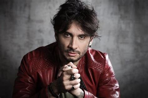 Fabrizio Moro Et Altezza Vita Privata Moglie Figlio Quiquotidiano