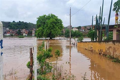 Chuvas 10 municípios de Sergipe pediram socorro à Defesa Civil NE