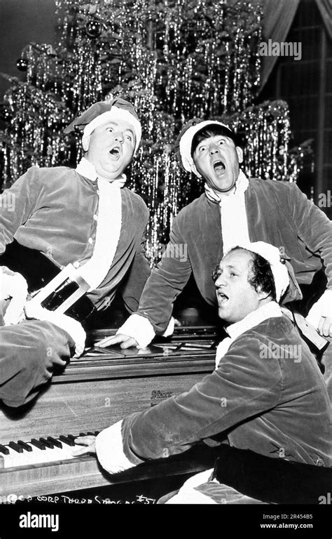 Moe Howard Larry Fine Curly Howard The Three Stooges Dressed As Santa