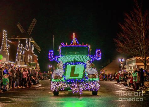 2019 Lynden Lighted Christmas Parade 2 Photograph By Randy Small Fine