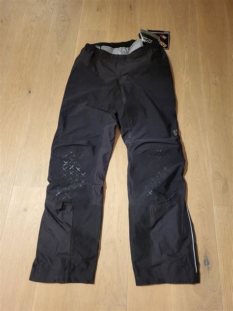 Ubrukt Gore Bike Wear Gore Tex Regnbukse Dame 42 XL Liten I Str