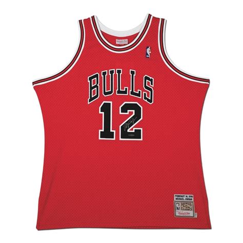 Michael Jordan Autographed Red Bulls Number 12 Jersey UDA COA. - The ...