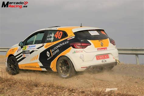 ALQUILO RENAULT CLIO TROFHI RALLY 5