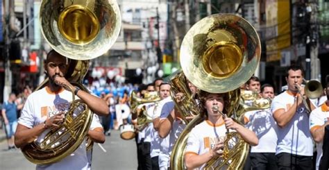 Barra Mansa Comemora Anos Desfile C Vico Na Avenida Joaquim