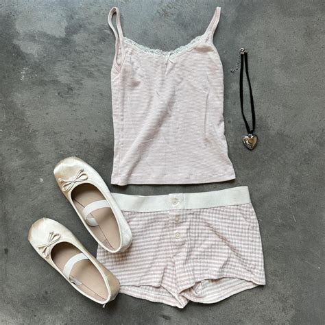 Brandy Melville Pink Striped Set ౨ৎㅤ Best fits an Depop