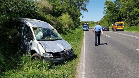 Schwerer Unfall In Grebenstein Bundesstra E Durch Ort Komplett Gesperrt