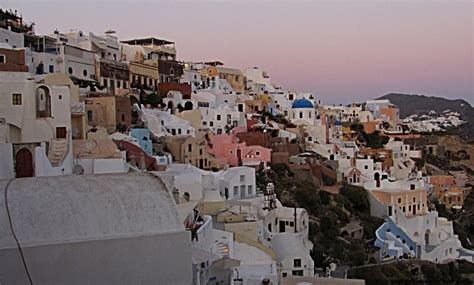 Most beautiful Santorini sunset in Oia | GLAM FAB HAPPY