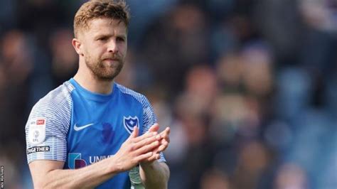 Michael Jacobs Chesterfield Sign Former Portsmouth Midfielder Bbc Sport