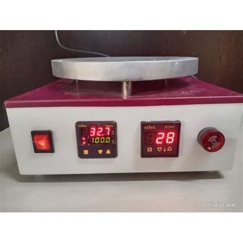 Laboratory Digital Hot Plate Shape Round Globolytics Instruments Pvt Ltd