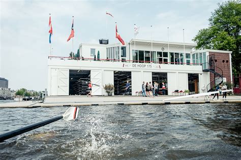 Jaar Roeien Bij Amsterdams Oudste Sportvereniging De Hoop De