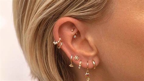 Rook Piercing 101 Everything Youve Ever Wanted To Know Glamour Uk