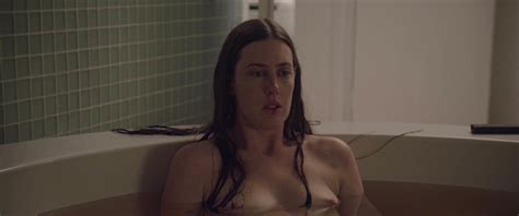 Naked Sarah Hagan In Sun Choke