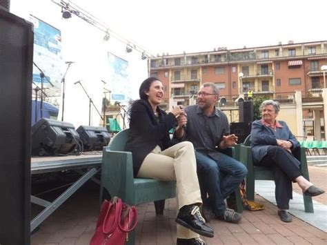 DoraTo Silvia Tesio E Margherita Oggero Con Il Libraio Andrea Bertelli