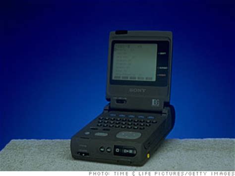 Two Decades Of E Reader Evolution A Luggable E Reader 1 CNNMoney