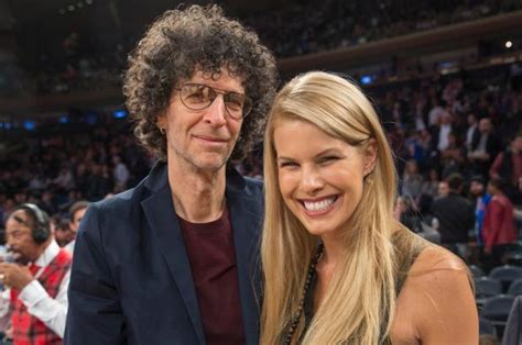 Beth and Howard Stern are ‘trying to make cats cool’ | Page Six