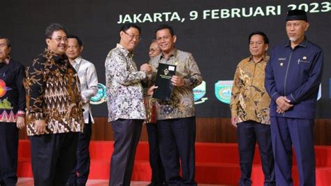 Gubernur Kepri Hadiri Entry Meeting Bersama Bpk Ri Di Jakarta