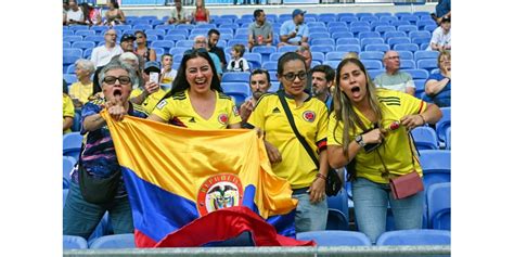 En Images Football Lyon Les Bleues Arrachent Leur Premi Re