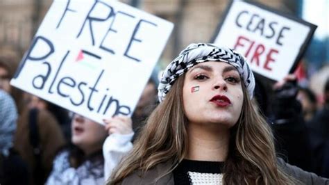 Pro Pal Stina Demo In Berlin Verl Uft Weitgehend Friedlich