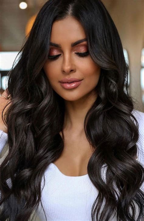 Trendy Hair Colour For Every Women Dark Fudge Brunette