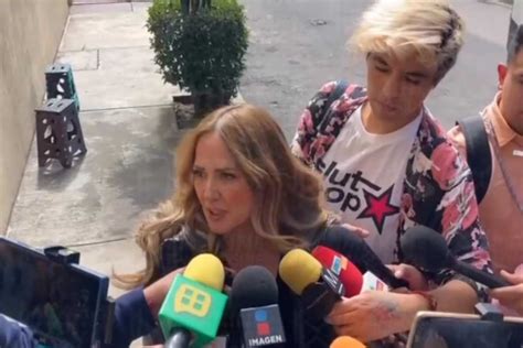 As Le Responde Andrea Legarreta A Anette Cuburu Chis Mexico