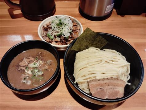 『濃厚つけ麺 中250グラム 950円 チャーシュー飯200円』つけ麺 燕武のレビュー ラーメンデータベース