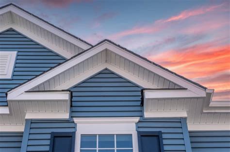 Vinyl Siding Vs. Hardie Board: Which is Better?