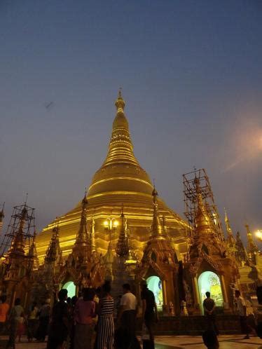 Shwedagon Pagoda Festival | InsideAsia Tours