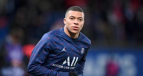 Psg Finalement Une Prolongation Du Contrat Pour Kylian Mbapp