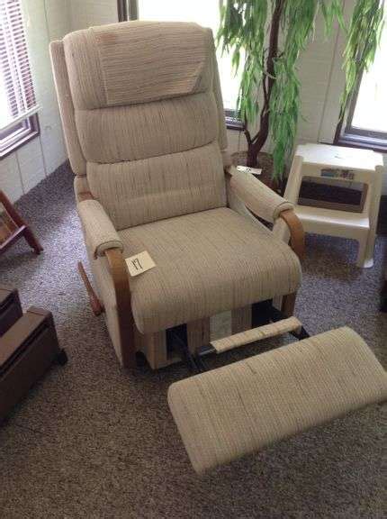 Lazy Boy Rocker Recliner Duck Soup Auctions