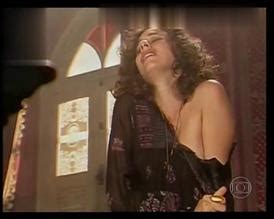 PEDRA SOBRE PEDRA NUDE SCENES AZNude