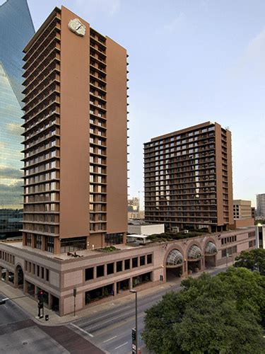 Texas Escape Package - Fairmont Dallas luxury Hotel