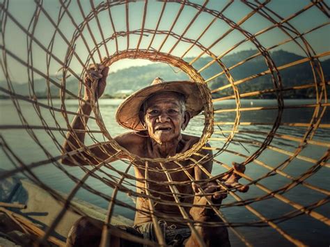 Hari Nelayan Nasional Dampak Penangkapan Ikan Terukur Bagi Nelayan Koral