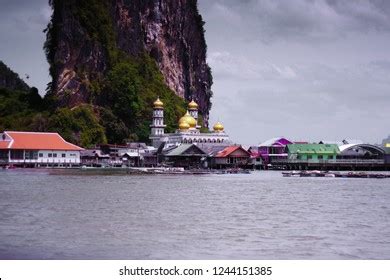 Ko Panyi Koh Panyee Fishing Sea Stock Photo 1244151385 | Shutterstock