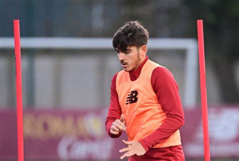 La Roma Torna Ad Allenarsi A Trigoria In Vista Del Genoa FOTO GALLERY