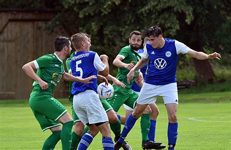 Kreisliga Nord Spitzenspiele Und Kellerduelle Am Spieltag