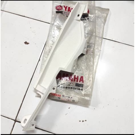 Jual COVER SIDE SAMBUNGAN BODY BELAKANG ATAS KANAN ATAU KIRI YAMAHA X