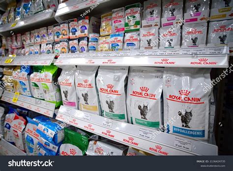 39421 Animal Supermarket Images Stock Photos And Vectors Shutterstock