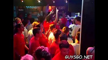 Gay Fuckfest With Hundred Males XVIDEOS