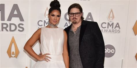 HARDY & Wife Caleigh Ryan Turn Heads On CMA Awards Red Carpet For The ...