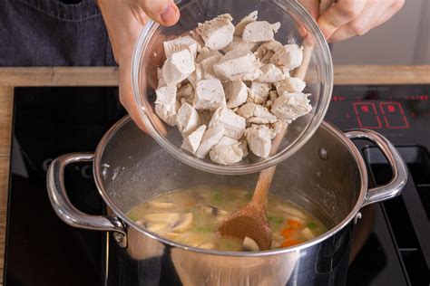 Hühnerfrikassee wie von Mama schnell und einfach Rezept