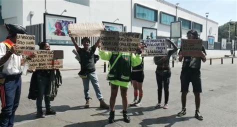 Frente A FGE Colectivos Se Manifiestan Y Exigen Justicia Por Los